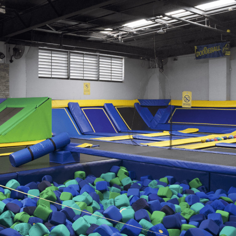Terrazas Lindora Jump Center